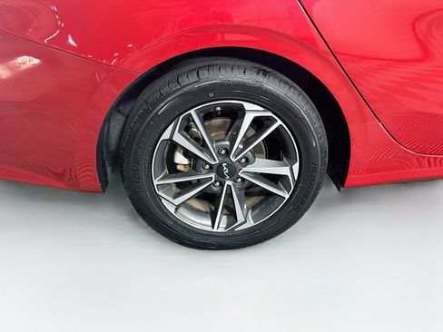 Used 2024 Kia Forte LXS FWD image 11