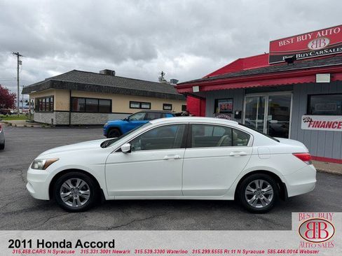 Used 2011 Honda Accord SE image 12