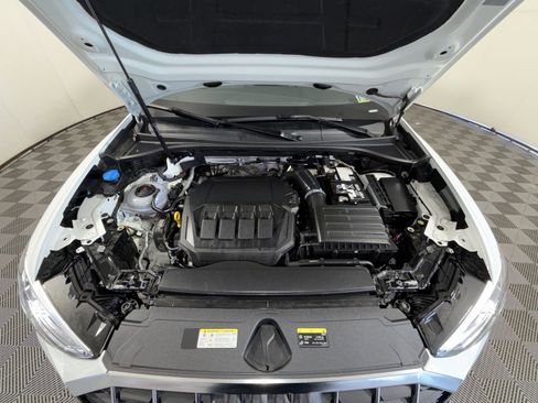 Used 2024 Audi Q3 2.0T Premium Plus w/ Premium Plus Package image 28