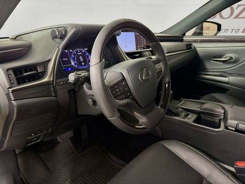 Used 2019 Lexus ES 350 image 11