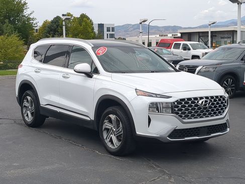 Used 2021 Hyundai Santa Fe SEL w/ Convenience + Premium Package AWD/4WD image 8