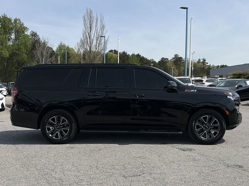 Used 2023 Chevrolet Suburban Z71 w/ Z71 Off-Road Package AWD/4WD image 8