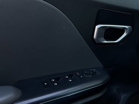 Used 2025 Kia K4 LXS image 20