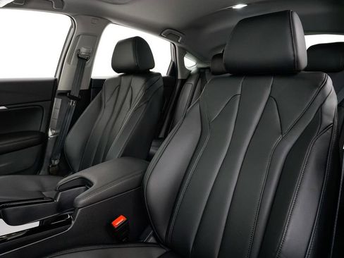 New 2026 Acura Integra FWD image 9