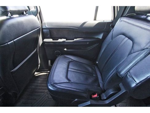 Used 2019 Ford Expedition Limited w/ Equipment Group 301A RWD image 12