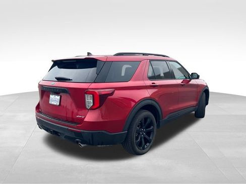 Used 2024 Ford Explorer ST-Line w/ Class IV Trailer Tow Package AWD/4WD image 6