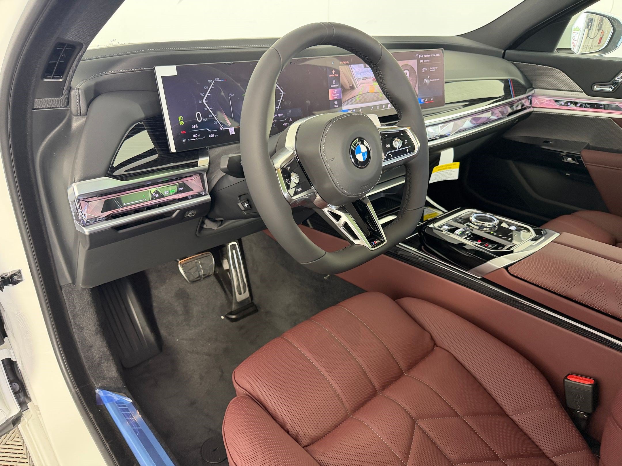 Used 2026 BMW 740i RWD image 4