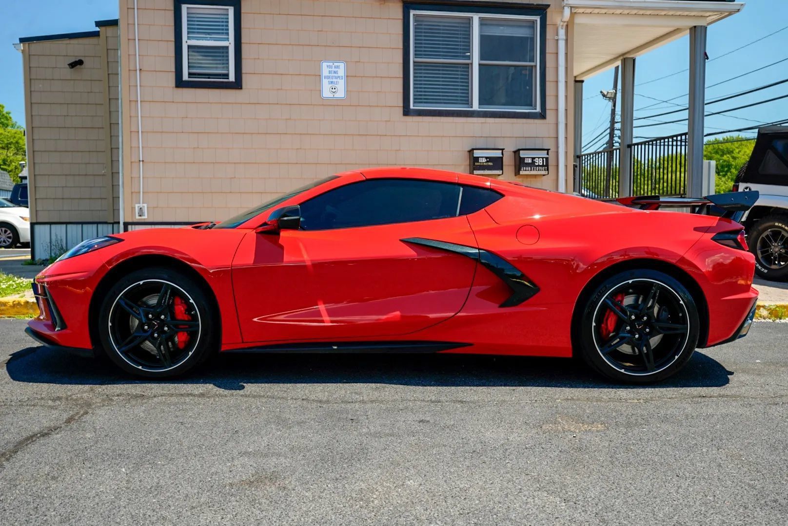 Used 2020 Chevrolet Corvette Stingray Premium Cpe w/ 3LT Preferred Equipment Group RWD image 17