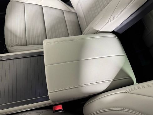 New 2026 Lincoln Nautilus Reserve image 33