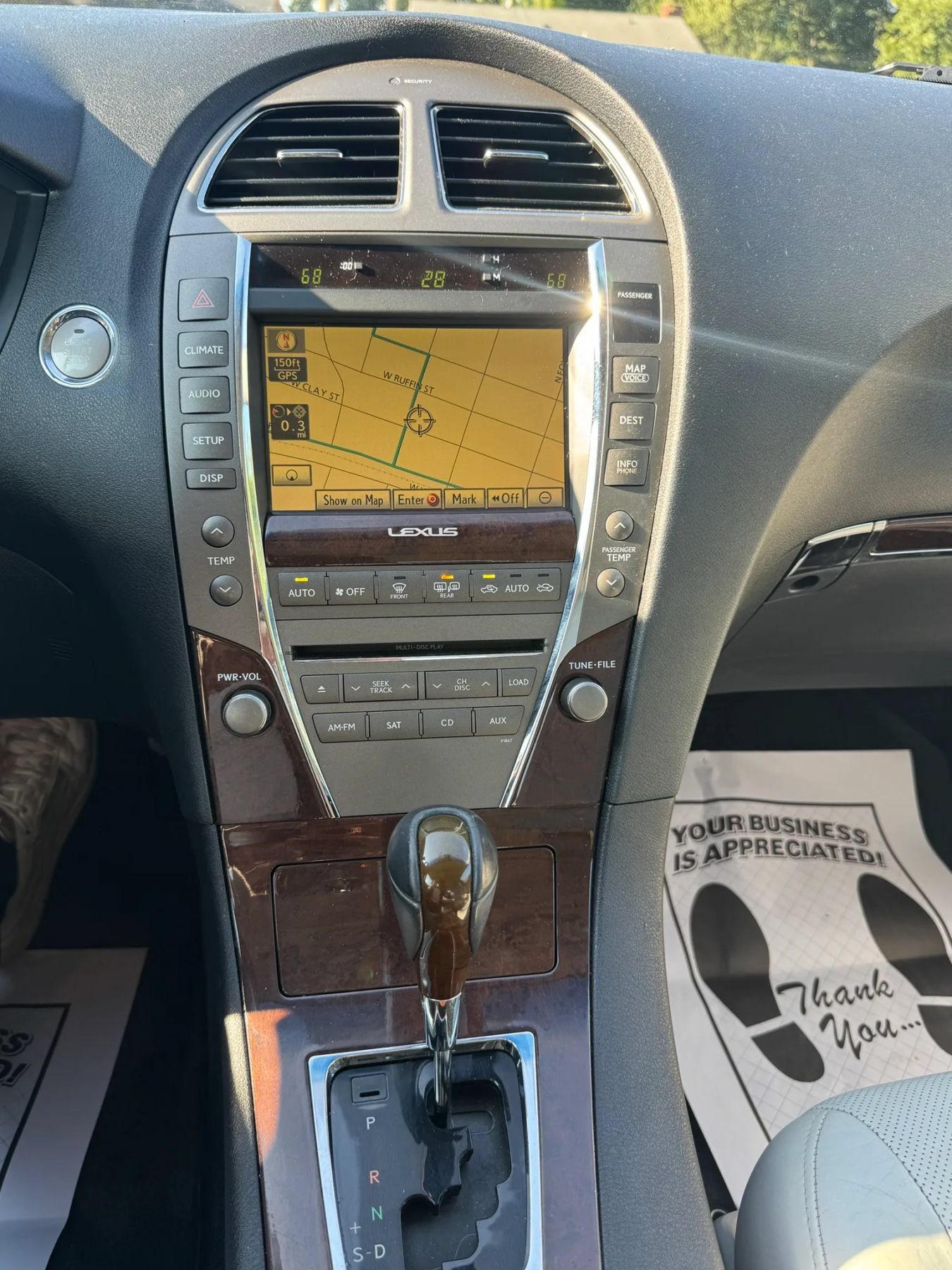 Used 2011 Lexus ES 350 w/ Preferred Accessory Package FWD image 30