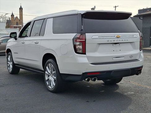Used 2023 Chevrolet Suburban High Country w/ Premium Package 2 image 14