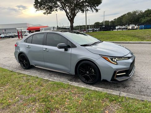 Used 2021 Toyota Corolla SE FWD image 7