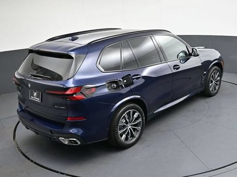 Used 2026 BMW X5 xDrive40i w/ M Sport Package AWD/4WD image 23