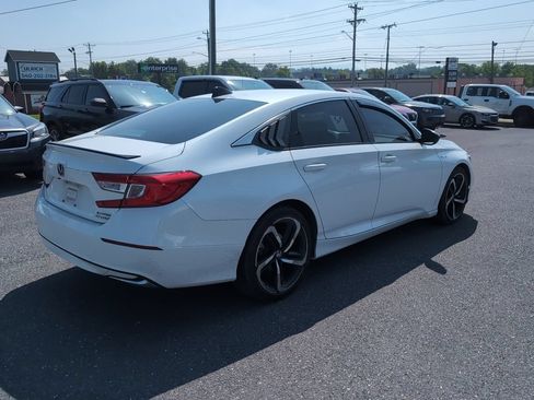 Used 2022 Honda Accord Sport image 5