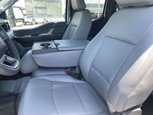 New 2026 Ford F250 XL w/ XL Chrome Package RWD image 17