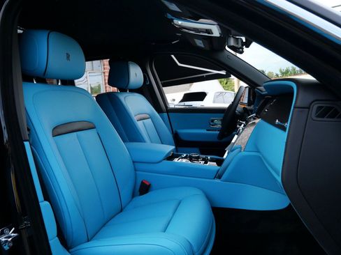 Used 2024 Rolls-Royce Cullinan image 35