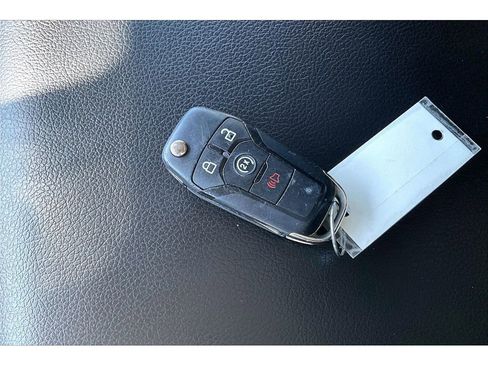 Used 2021 Ford F250 Lariat w/ Chrome Package AWD/4WD image 32