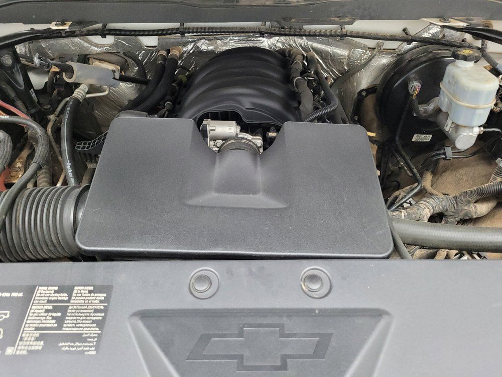 Used 2015 Chevrolet Silverado 1500 LT AWD/4WD image 30