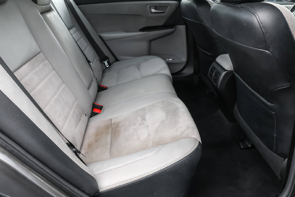 Used 2017 Toyota Camry XSE w/ Moonroof Package FWD image 33