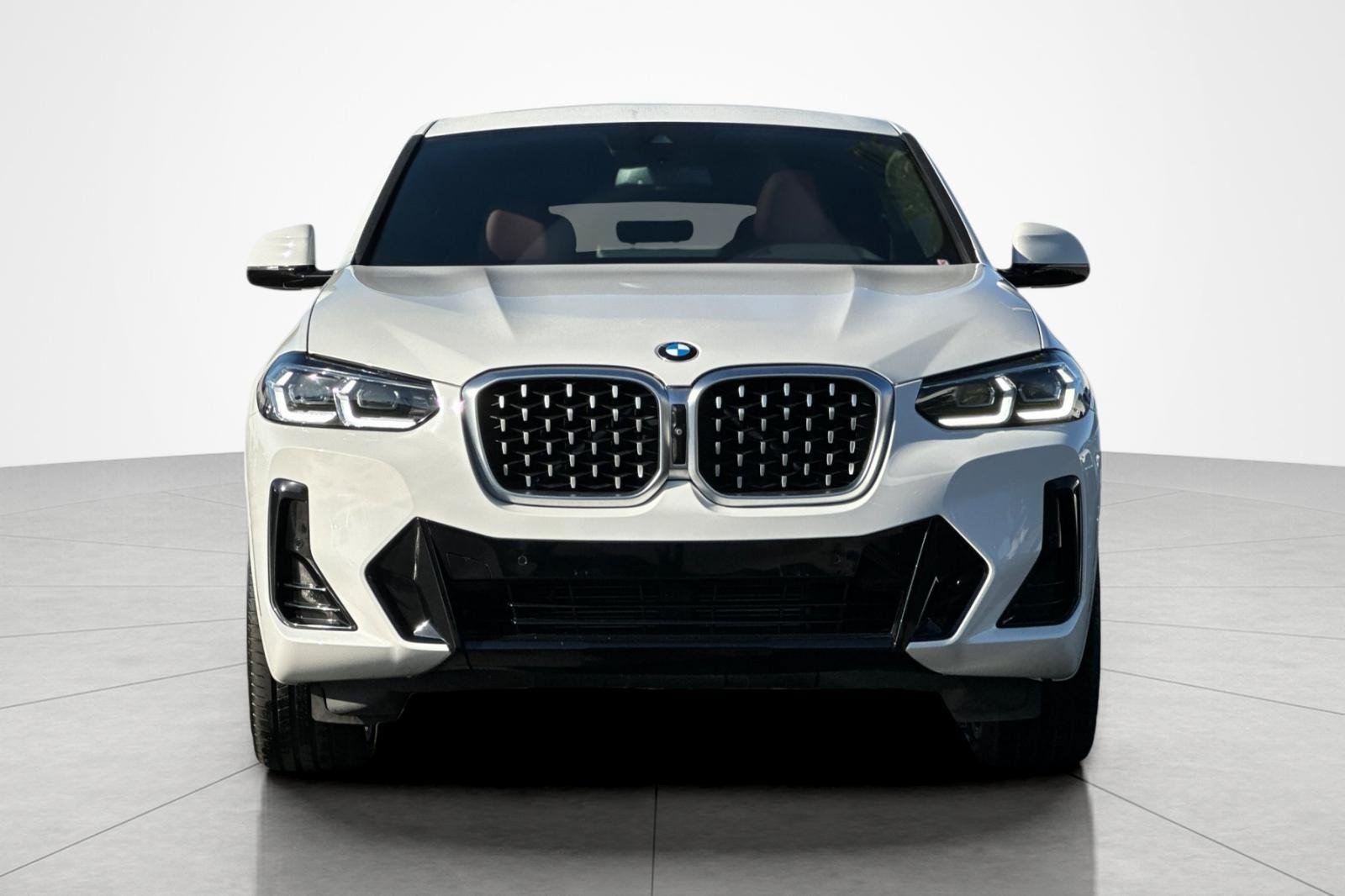 Used 2022 BMW X4 xDrive30i w/ M Sport Package 2 AWD/4WD image 8