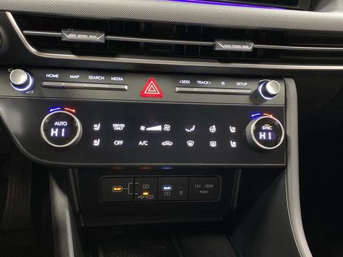 New 2026 Hyundai Sonata Limited image 19