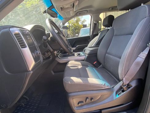 Used 2017 Chevrolet Silverado 1500 LT w/ Max Trailering Package RWD image 11