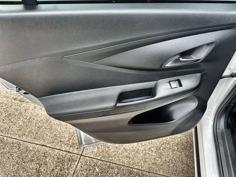 Used 2026 Buick Envista Avenir FWD image 15