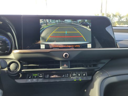 New 2026 Toyota Crown XLE AWD/4WD image 27