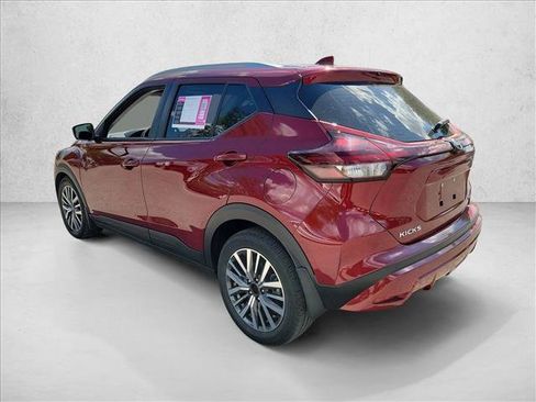 Used 2024 Nissan Kicks SV FWD image 7