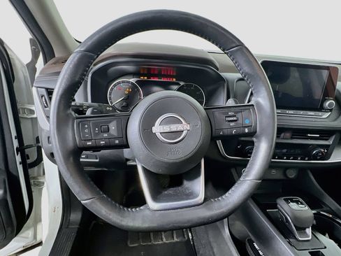 Used 2023 Nissan Rogue SV w/ SV Premium B Package AWD/4WD image 10