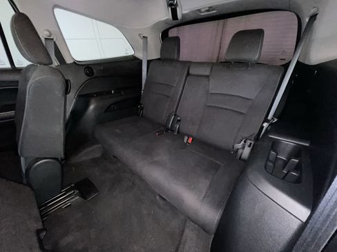 Used 2017 Honda Pilot EX image 23