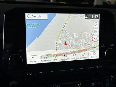 Used 2023 Nissan Pathfinder Platinum FWD image 18