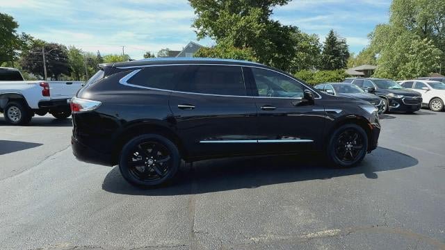 Certified 2024 Buick Enclave Essence w/ Sport Touring Edition FWD image 9