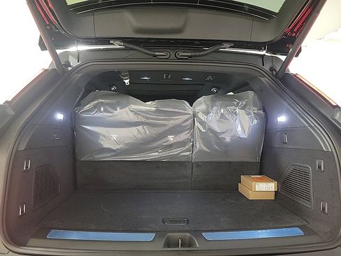 New 2026 Cadillac Escalade IQ Sport 1 image 21