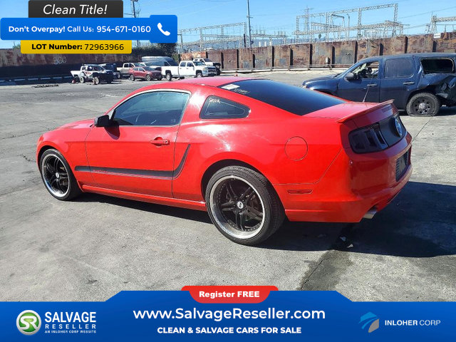 Used 2014 Ford Mustang Coupe RWD image 3