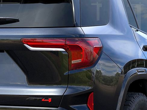 New 2027 GMC Terrain AT4 AWD/4WD image 11