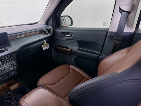 Used 2024 Ford Maverick Lariat FWD image 23
