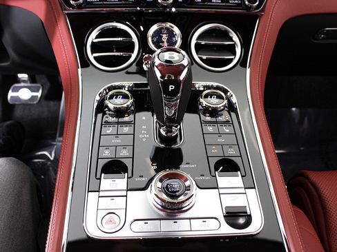 Used 2024 Bentley Continental GT Speed AWD/4WD image 35
