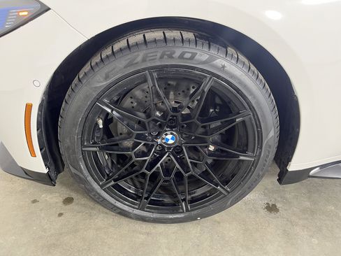Used 2025 BMW M3 w/ M Carbon Exterior Package image 24
