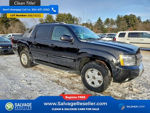Used 2012 Chevrolet Avalanche LT w/ Suspension Package, Off-Road image 5