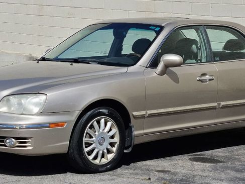 Used 2005 Hyundai XG350 L FWD image 1