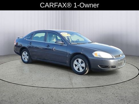 Used 2008 Chevrolet Impala LT w/ Luxury Edition Package image 2