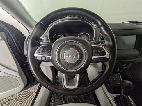 Used 2018 Jeep Compass Latitude w/ Popular Equipment Group image 17