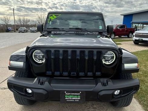 Used 2021 Jeep Wrangler Unlimited Sahara image 5