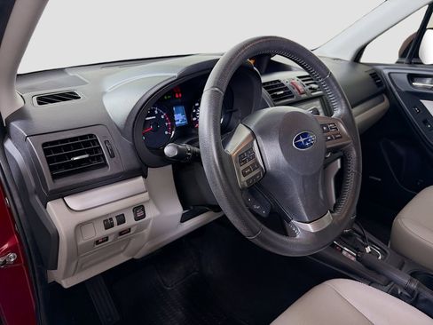 Used 2015 Subaru Forester 2.5i Touring w/ Eyesight & Navigation System AWD/4WD image 10
