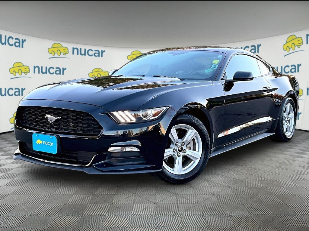 Used 2015 Ford Mustang Coupe RWD image 3