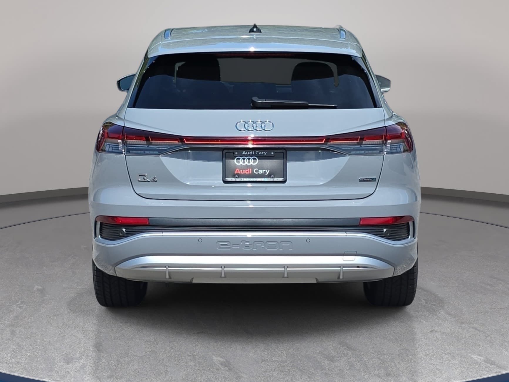 Used 2023 Audi Q4 e-tron Premium w/ Convenience Package AWD/4WD image 6