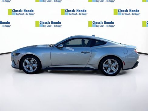 Used 2026 Ford Mustang Premium RWD image 4