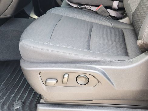 Used 2022 Chevrolet Silverado 1500 Custom RWD image 23