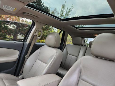 Used 2013 Ford Edge SEL image 18